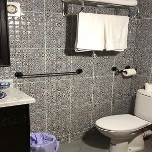 Uitgebreide Kamer met een King Size Bed